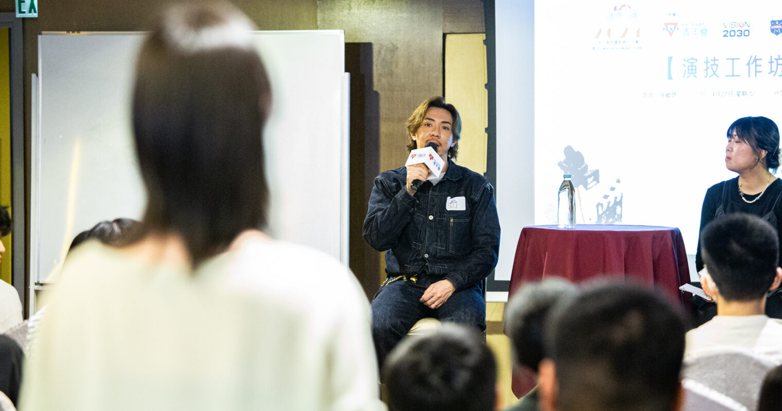 同學都很踴躍把握發問機會,向宣傳大使張繼聰請教演戲技巧